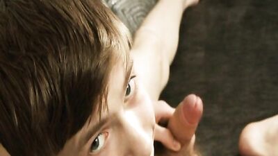 *(2)**Jastin**Fotoshooting