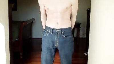 Str8 guy with a big dick - more @ Gayboy.ca