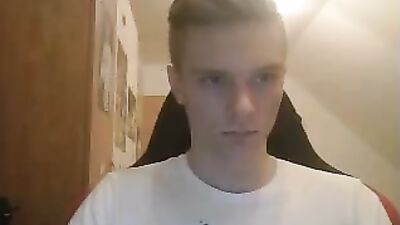 Austrian Cutie,Smooth Round Ass And Big Cock On Cam