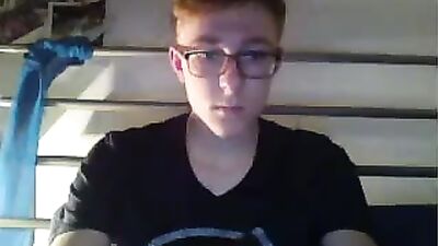 German Beautiful Boy Fucks His Big Ass With 2 Fingers On Cam