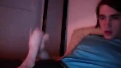 Ginger mit langem Schwanz