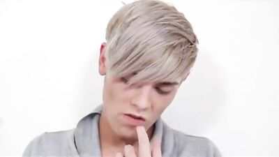 Cute Boys Sucking & Banging