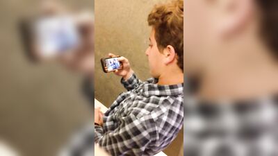 Totally Busted at the Mall