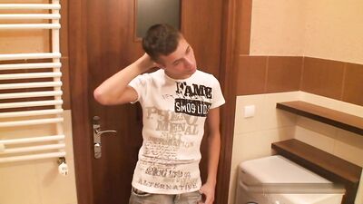 Gay Twink Retreat: A Journey into Eroticism!