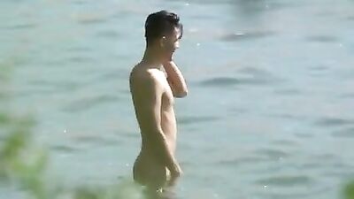 Nudist Hunks: Voyeurs Delight!