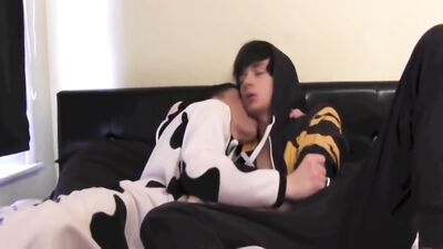 Twinky Bareback Frenzy - Sexy Teen Boys in Action!