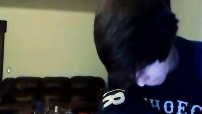 Beibers Lover - Straight Boys Smoking and Solo-Wanking Sensation!