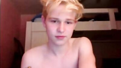 Young & Curious Web-Cam: Exploring His Sexuality!