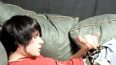 Emo Amateurs: Spraying Their Cum All Over!