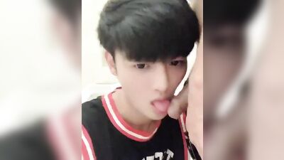 Asian Blow his Boyfriend - Amateur Asian Oral XXX