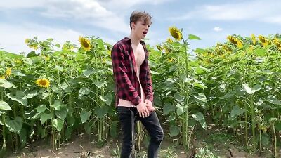 Wanking in the Sunflower Patch: Big Cocks Cum Shots Solo
