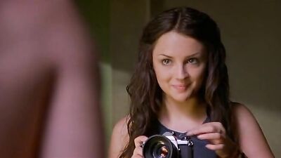 TANGLED 2001 CFNM scene. Jonathan Rhys Meyers nude.