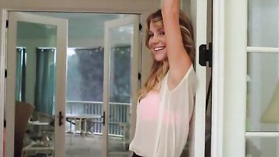 10 RULES FOR SLEEPING AROUND (2013). Very long CFNM scene.