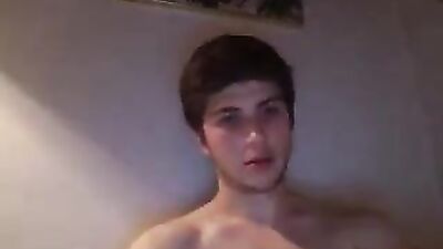 Fit_canadian_college_guy_has_a_great_cumshot