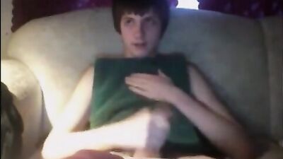 Guy jerks off in front of his friends