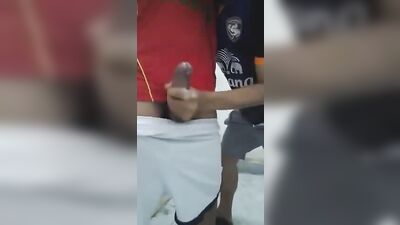 Handjob in the boysroom