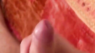 Un super mec vraiment trop beau et trop sexy