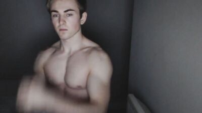 LukeAdamsHire@outlook.com Muscle Flex & Webcam Requests for &pound;$