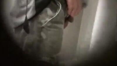 Teen Urinal Spy