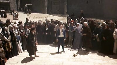 FRATELLO SOLE, SORELLA LUNA. NIP (nude in public).