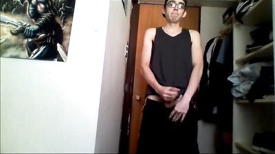 Young boy cum 02