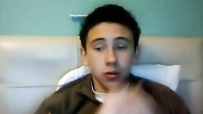 BOY FROM SCOTLAND FULL OF CUM