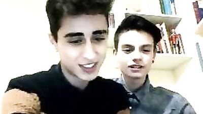 2 Italian Cute Friends Shows Their Hot Ass 1st Time On Cam