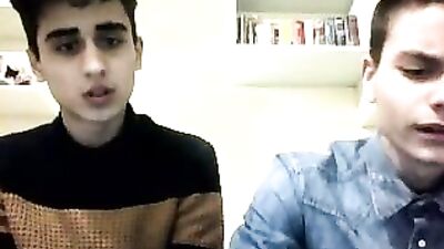 2 Italian Cute Friends Shows Their Hot Ass 1st Time On Cam