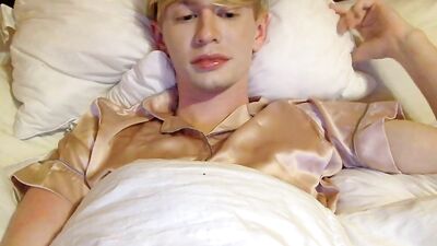 Cute blond guy Cam 6023