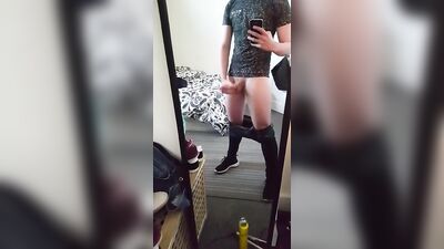 Look at my cute dick