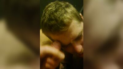 Twink sucking for cum