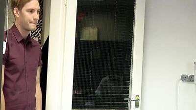 Un minet bien baise HD