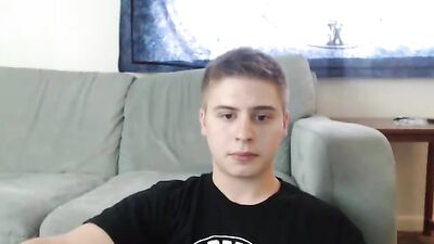 Sexy boy on webcam - more @ Gayboy.ca