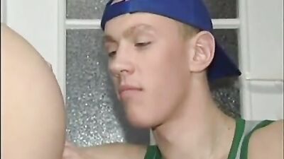 Big Cock Penetrating Teen