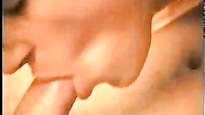 TRES CHICOS CON CÁMARA.