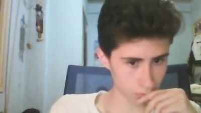 Spanish boy masturbating on cam