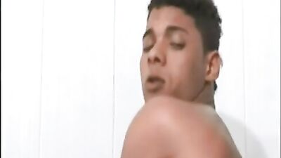 Sex in showers (latino vs black)