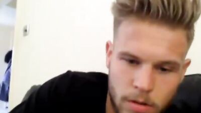 Blonde tattoe guy cum!