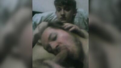 Blowjob from his roommate