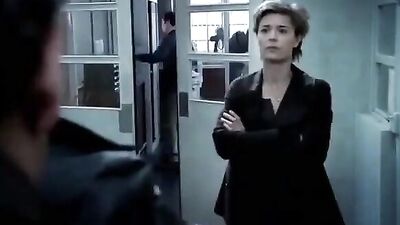 ENGRENAGES. French TV series. Season 2, episode 1.