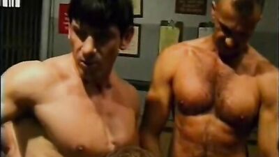 Screwin the screw 480p