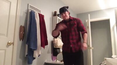 Tim K's Muscle and Cum Show, Featuring His 10-Inch Cock! - more @ Gayboy.ca