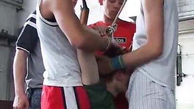 Sk8 - sucking and jerking