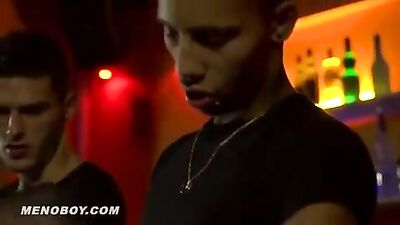 ♥ Two guys fucking a go-go boy ♥