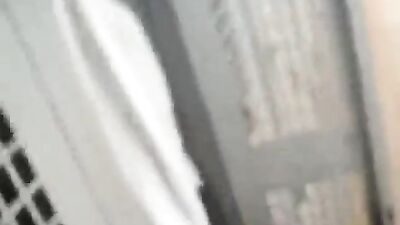 Abspritzen in der Umkleide^^