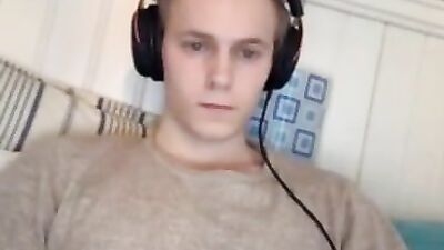 Norwegian Cute Boy - more @ Gayboy.ca