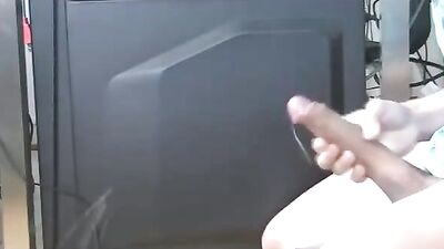 Cumming Amateurs: Big Cocks and Explosive Finishes