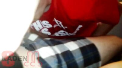 Cumming Amateurs: Handjob Heatwave!