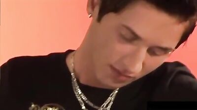 Straight Barebacking Touch Enjoy hot oral action with cum shots in Straight Barebacking Touch.