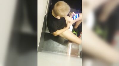 Caught on Toilet: Public Amateur Outdoor Solo Adventure!